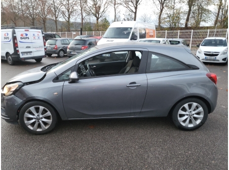 Vehicule-OPEL-CORSA%20E-2017-6925a7ce366c82effbd9bb050a11b0093387b4fabc85e5e38ea4b23ffea80ffc_o.jpg
