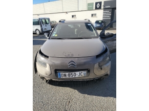 Vehicule-CITROEN-C4%20CACTUS-2015-e167fa0c4ce4ce9af2a403a1eca543422c8f1b90afcb8d0448c7498bb607ec07_o.jpg