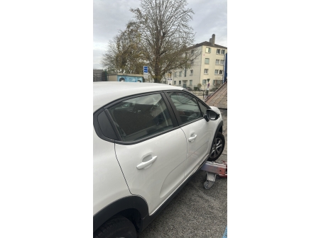 Vehicule-CITROEN-C3%203%20PHASE%201-2019-e8a0745a7edaf7ff315dd59f8323103beeb8c798b11578df44fb8fd8dd974c91_o.jpg
