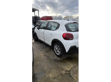 Vehicule-CITROEN-C3%203%20PHASE%201-2019-4f51cab5aeb1fcf64f7b085073dec845ae8e3f0ad73d566282774637d4cb1d27_o.jpg