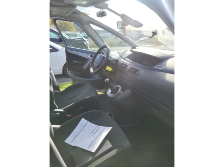 Vehicule-CITROEN-C4%20GRAND%20PICASSO%201-2012-272c7c42504928b6306cd3e03f80c11a85be58bfced380d105b7f4731c1589b8_o.jpg