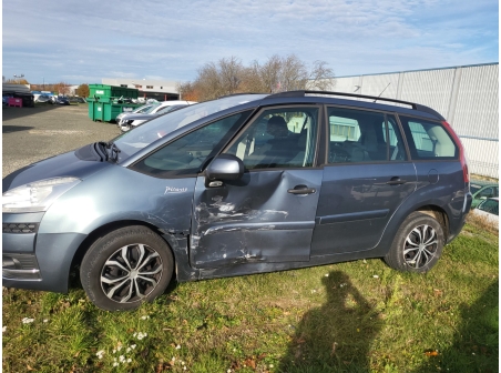 Vehicule-CITROEN-C4%20GRAND%20PICASSO%201-2012-5ffbe4bf761d0a11f7ce53abddd00f9a21c36523478ef013b242d6b5b0d337ac_o.jpg
