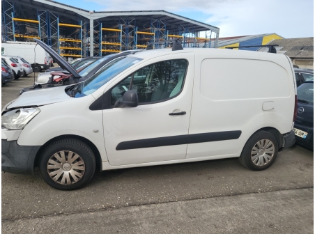 Vehicule-CITROEN-BERLINGO%202%20PHASE%203-2015-13525835072d3577bed02a9912019f0b685080f0099ee18f9b292afd0d8b755e_o.jpg