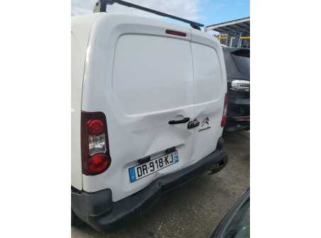 Vehicule-CITROEN-BERLINGO%202%20PHASE%203-2015-9367e6423fe1a0a447435e1938a2b1004dfdeebb6b8880a867f1a3242bc5b97f_o.jpg
