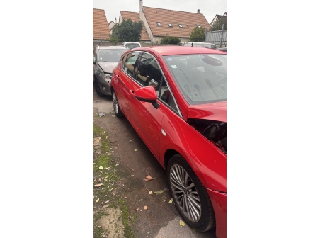 Vehicule-OPEL-ASTRA%20K%20PHASE%201-2015-c79c3d23e8e38a89c5d656196e13873e20c5d67040fb93124f0f93f2ddfdb35a_o.jpg