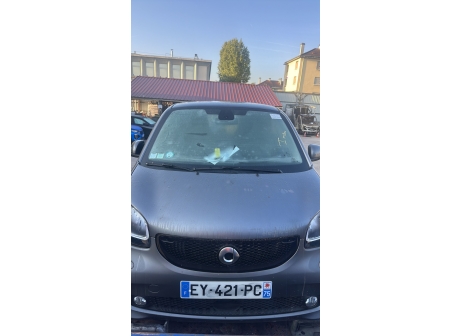 Vehicule-SMART-FORTWO%203%20COUPE-2018-4b94c9b75c8161ac19c7eb639ea39980a85b04efd7ad44980161096b347bc686_o.jpg