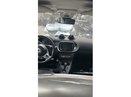 Vehicule-SMART-FORTWO%203%20COUPE-2018-53e229c9c0a9fb74268d986e9a89ee23f862c4b968adbb1cd6af7b4b0132b6cc_o.jpg