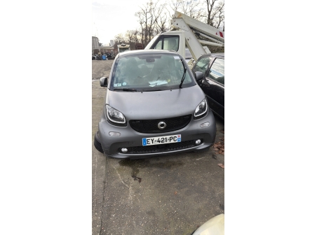 Vehicule-SMART-FORTWO%203%20COUPE-2018-524bf36c68cf5b129edbe6d1a15ee872b4db2b24e47afca229620481700e93c1_o.jpg