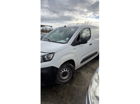 Vehicule-PEUGEOT-PARTNER%203%20PHASE%201-2020-d6434255beb97af0d237ebd6ea5b89af121f1783ea746d9cd3d93564d99b9c8e_o.jpg