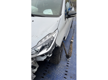 Vehicule-PEUGEOT-208%201%20PHASE%202-2018-47e1254c7b8d7624fff76748fcebf3a0167786d848e22b802ccb2f56832e0bd7_o.jpg