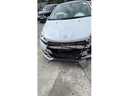 Vehicule-PEUGEOT-208%201%20PHASE%202-2018-7305aa9bcb6c5f8b6148044f110f9e7f3ea3e185e0f84f8dcd8dc9b0ad29bdd5_o.jpg