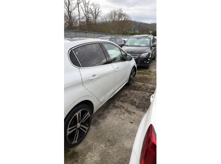 Vehicule-PEUGEOT-208%201%20PHASE%202-2018-0b975ca25deb6ca51374fd7e76d7f55f9bc7609a0f40ec281dd1e32778f2c823_o.jpg