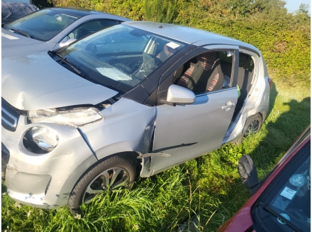 Vehicule-CITROEN-C1%202-2020-3973aba6c021e40cb455bbad006990d6729adb056e6c7d17f18388b72f6f7a7c_o.jpg