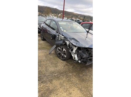Vehicule-RENAULT-MEGANE%204%20PHASE%201-2016-d5552d2d7a5638597867aaf67cc90e72f1d2ac490e12c26af33168b28b14db64_o.jpg