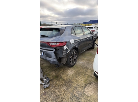 Vehicule-RENAULT-MEGANE%204%20PHASE%201-2016-e31add03fe13a1a1e6be83253c6eeaa536e322852ec90b7f020c529021176c09_o.jpg
