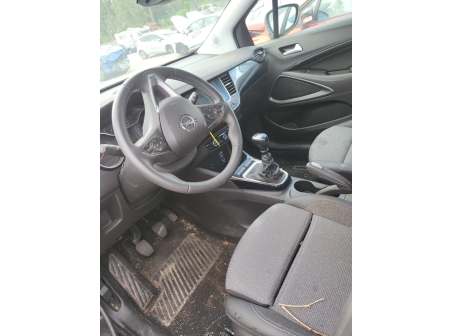 Vehicule-OPEL-CROSSLAND%20X%202-2024-f9595416d8c68a30d0c785a4215419d2aa8709d7d7f30683c68854e7c68f35d2_o.jpg