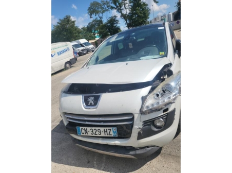 Vehicule-PEUGEOT-3008%201%20PHASE%201-2012-dbff218f3fefa70649dc0847a4cb5013175cf35d3f7bb31f37956f8bafed34ab_m.jpg