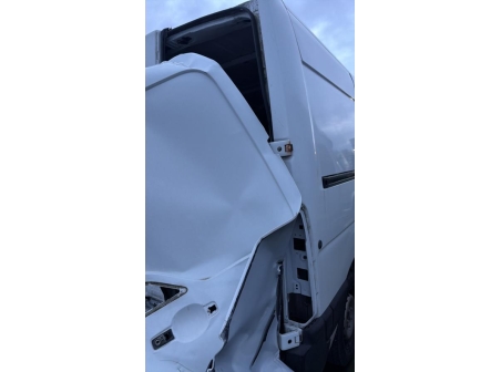 Vehicule-RENAULT-MASTER%203%20PHASE%202-2017-bf7fc9267b28f31657fafd072b42315f29d0c7a9517ab6c4841dec562202722b_m.jpg