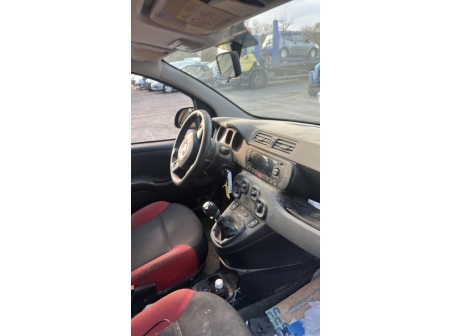 Vehicule-FIAT-PANDA%203%20PHASE%201-2020-85771f77a89933dab0637ed2653ac8ce31fbc2d551cad7b050e0888c0c95503e_m.jpg