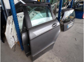 119596218-44ef4ff4-8c75-42ea-905a-e606b1b8f7bd-Piece-MERCEDES-4c407dde5c8618a40faff1395e5491dd03d326056675e3b0dfb53cf4391acdd7_m.JPG 2