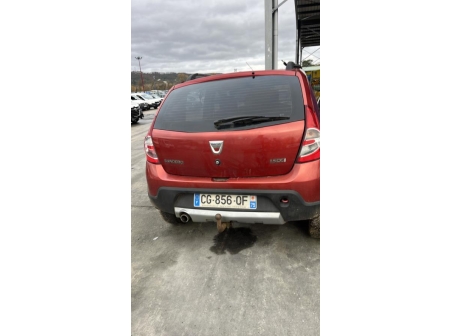 Vehicule-DACIA-SANDERO%201-2012-a2f60f1ef5c3201a3fd367b367bc520aa26d5cd223dd053ebf7caaff9470504d_m.jpg