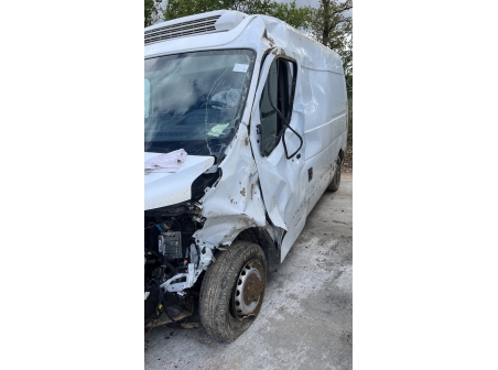 Vehicule-RENAULT-MASTER%203%20PHASE%203-2022-aee393a10867ba088099fcdccad3aef5f6c7c092626fa9559c5c95f357b58a02_o.jpg