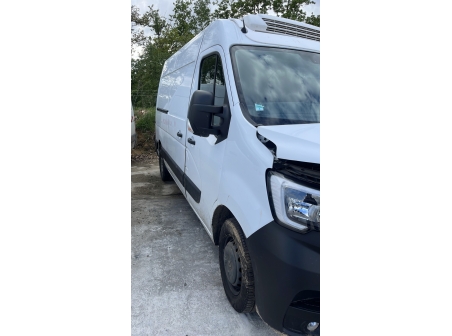 Vehicule-RENAULT-MASTER%203%20PHASE%203-2022-b749e67dfba2935ea7a85fa94e469033d19ea950eaa76d7e5a5f1222dd56fd07_o.jpg