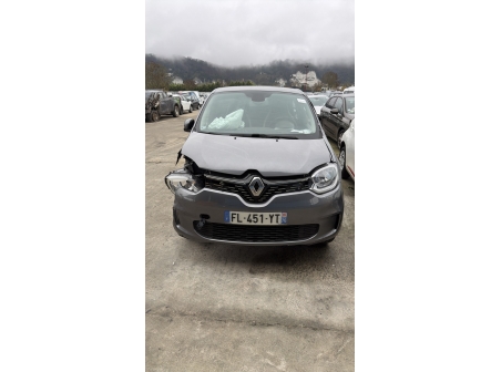 Vehicule-RENAULT-TWINGO%203%20PHASE%202-2019-f0a8d86b46208a77ee8c4888a033a6e9fab37abad77022d1fa9c8f7102ffd0b2_o.jpg