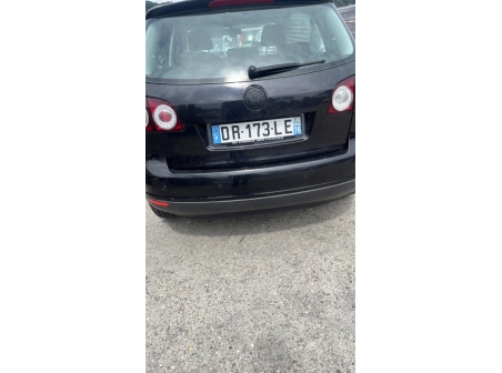 Vehicule-VOLKSWAGEN-GOLF%20PLUS%20PHASE%201-2006-28834b440d98d2769331ea8ddb7b057dc640e8b6e88d8034cdae99dfdb7dbf43_m.jpg