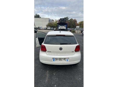 Vehicule-VOLKSWAGEN-POLO%205%20PHASE%201-2013-8eff398ef6df67a98adbb788ad1a25323b05b1de26c81f691d171b83d7992990_m.jpg