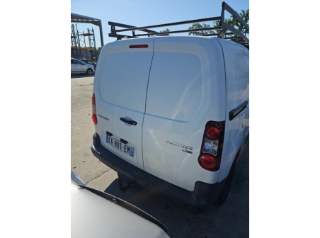 Vehicule-PEUGEOT-PARTNER%202%20PHASE%203-2017-4bdf277d2b67f30031919cc055a586359a400689cd22fc5847e875096bfa4ba8_m.jpg