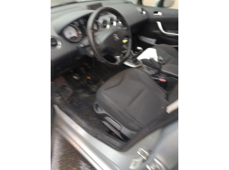 Vehicule-PEUGEOT-308%201%20PHASE%202-2011-d338465a03964e4b9cae728fd2a853e16c80a139c27c4018bac697d05d49eae5_m.jpg