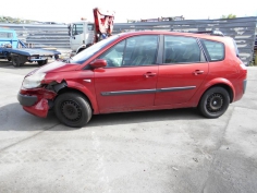 Vehicule-RENAULT-SCENIC-II-PHASE-1-1-9-2004-e1b8b99faaabb4d769f1d46fa8fc2355376f406e6918514cf7ed981a4dd26f3f.JPG 2