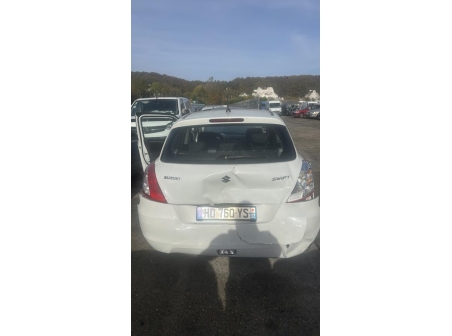 Vehicule-SUZUKI-SWIFT%204-2011-7dc42aff6c67af2e19ac3f33c68a63a8dd7ff492c0e4e11831e1125a2ccddee3_m.jpg