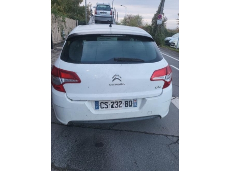 Vehicule-CITROEN-C4%202%20PHASE%201-2013-8289f77db6210c5a541d9563689571d701174fa56948413eaa7418c030b0597a_m.jpg