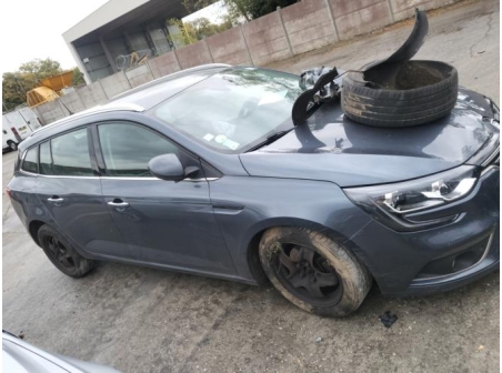 Vehicule-RENAULT-MEGANE%204%20PHASE%201%20BREAK-2018-da8251f1bbf08a08af8dfe54ea067360e5536ba64298b599dfa08e481b7b9287_m.jpg