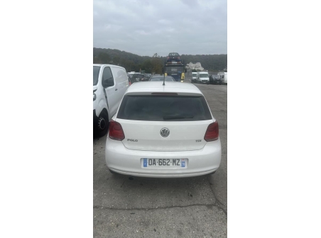 Vehicule-VOLKSWAGEN-POLO%205%20PHASE%201-2013-ce0f244340949e69740f855322c0289a374437202c3283416b88cc41101cba3f_m.jpg