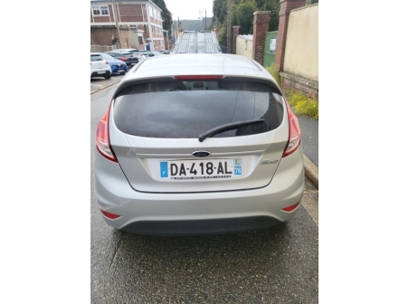 Vehicule-FORD-FIESTA%206%20PHASE%202-2013-caaad31b7abfee037ef3858a37bb761c0bc2a19ce36055f872f525533829464c_m.jpg