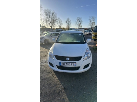 Vehicule-SUZUKI-SWIFT%204-2011-357b9f519aab8e9c4644236f96c983e07ad3e14b33e69abcd86372b14474dda6_m.jpg