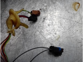 119586518-c91f402b-e257-4176-b474-d85e09e61582-Piece-119586518-Retroviseur-droit-8153NF-PEUGEOT-308-1-PHASE-2-20-HDI-16V-TURBO-90126d750ed6f2c7ba92eb74bdf6b7bea13cc3d9daf3d4bf60f591e6607a6c49_m.jpg 2