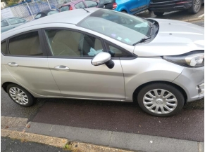 Vehicule-FORD-FIESTA%206%20PHASE%202-2013-dbb9ed27ae445a2a53605ad690944ebf820a7a091314b7b76e4f3a7cbd9991ed_m.jpg 2