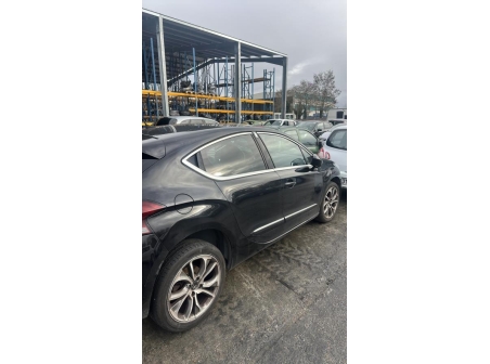 Vehicule-CITROEN-DS4%20PHASE%201-2011-a0d41ca8def5a8b39ffd4d0e777c6f7b71816171a6d4d805c8cfbc85de050665_m.jpg