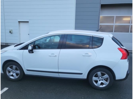 Vehicule-PEUGEOT-3008%201%20PHASE%201-2013-bbd724fabc1bc1c1ba77da5a3a5d7efabcae0a35e363fc77edb7aa423b295e82_m.jpg