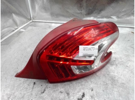 120139910-6ceafe2c-250e-4dd5-a0bd-ed43e03766eb-Piece-120139910-Feu-arriere-principal-droit-9672628380-PEUGEOT-208-1-PHASE-1-16-HDI-8V-TURBO-a99a1a084b177262566af55f6ce289ac361c4bb3cc9ac32a999c21052f1aa2aa_m.jpg