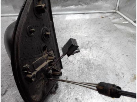 119488219-abead6f9-4ddd-4592-b556-df5bec486533-Piece-119488219-Retroviseur-droit-735594382-FIAT-PANDA-3-PHASE-1-12i-8V-9268e0666d8a5ccf4d4f669fb0b456c626905ab8746b6b3e41082f7c6193b3e0_m.jpg