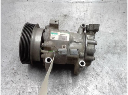119521482-9a2314cc-87ed-43f9-96c9-01cd9e232a47-Piece-119521482-Compresseur-clim-8200819568-RENAULT-CLIO-3-PHASE-2-12i-16V-c1ffd90fb9404bffc181d89fc57141d5eea3e9a22391fe4a7951be67a3e56ed3_m.jpg