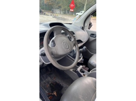 Vehicule-RENAULT-KANGOO%202%20PHASE%201-2009-a51b0144c75b2ff0643c8df251f5cb8e844c150a7f8dad336f126fdee1ded6e2_m.jpg