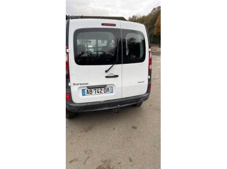 Vehicule-RENAULT-KANGOO%202%20PHASE%201-2009-65ab16b2a681553e9cfc45de30886518f8408683a4d276cbb0f93edcd9f4daa5_m.jpg