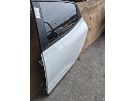 120321743-a2326e19-013d-4142-8f8e-fade34b25660-Piece-Porte-arriere-gauche-821017920R-RENAULT-51c007bc4a9e33b6dd7b2d9a0af338f2c531b670e81f8c731b2a8f115b62d78a_m.jpg