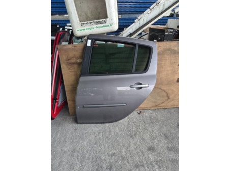120120218-38bfcdc9-eb0a-40c4-bfc9-5cb18a9c6f79-Piece-Porte-arriere-gauche-7751476191-RENAULT-232d21aba629bbb35419dc07ee55474e046a19aef3c35713c7eb52a6f3cbe194_m.jpg